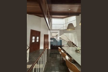 Sala de casa de condomínio à venda com 4 quartos, 377m² em Badu, Niterói