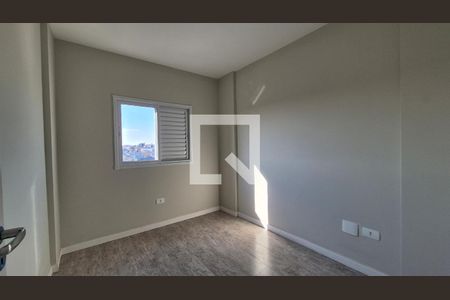 Quarto de apartamento à venda com 2 quartos, 60m² em Vila Curuçá, Santo André