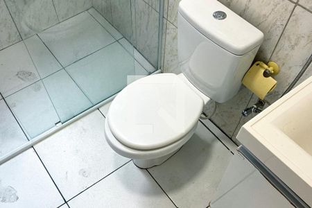 Banheiro da Suíte 1 de casa para alugar com 3 quartos, 130m² em Jardim Sao Januario, São Paulo