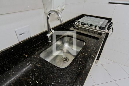 Cozinha de casa de condomínio para alugar com 3 quartos, 200m² em Vila Romero, São Paulo