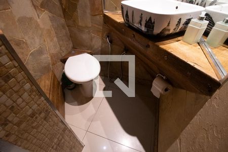 Lavabo de casa à venda com 4 quartos, 200m² em Capão Raso, Curitiba
