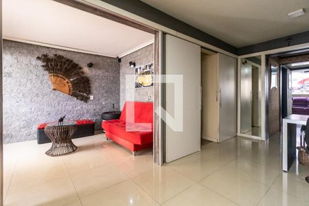 Casa à venda com 4 quartos, 200m² em Capão Raso, Curitiba