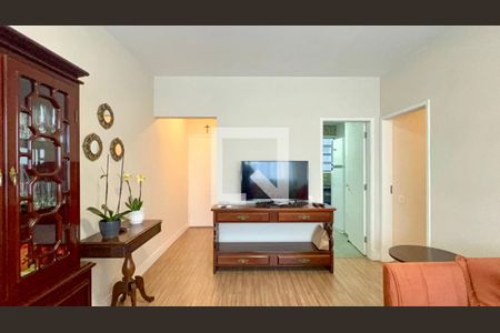 Sala de apartamento para alugar com 2 quartos, 121m² em Perdizes, São Paulo