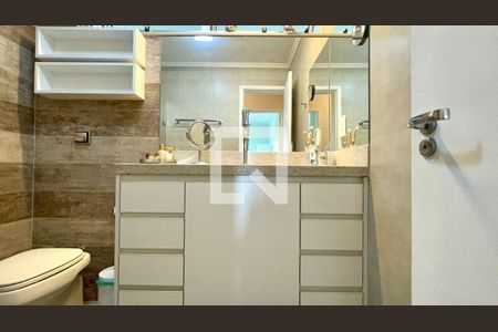 Banheiro de apartamento para alugar com 2 quartos, 121m² em Perdizes, São Paulo