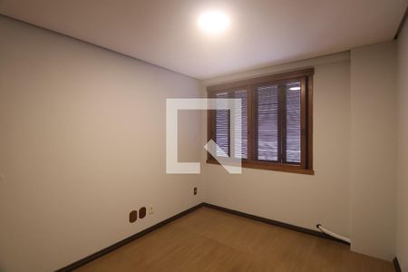 Quarto 2 de apartamento para alugar com 3 quartos, 166m² em Vila Eunice Nova, Cachoeirinha