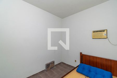 Quarto 2 de casa à venda com 2 quartos, 70m² em Bonsucesso, Rio de Janeiro