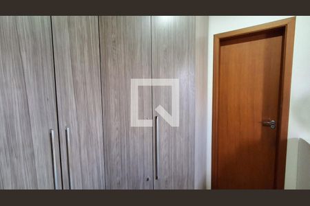 Suíte  de apartamento à venda com 2 quartos, 66m² em Santa Maria, São Caetano do Sul