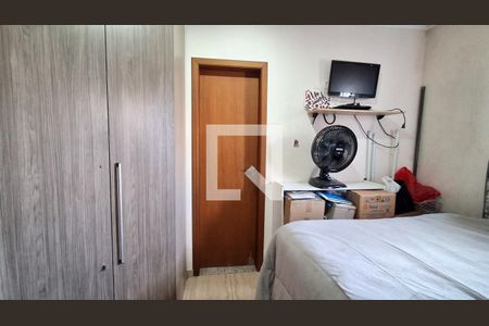 Suíte  de apartamento à venda com 2 quartos, 66m² em Santa Maria, São Caetano do Sul