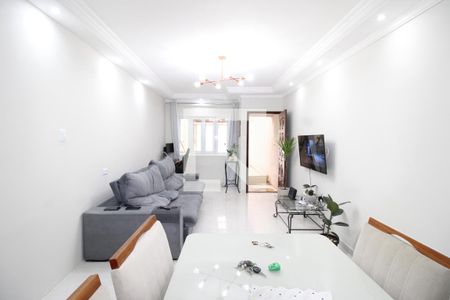 Sala de casa à venda com 2 quartos, 83m² em Vila Jacuí, São Paulo