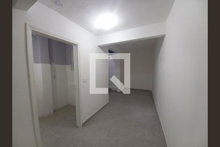 Sala de casa de condomínio para alugar com 2 quartos, 85m² em Higienópolis, São Paulo