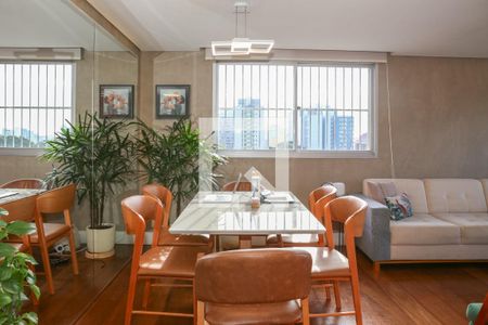 Sala de apartamento para alugar com 3 quartos, 136m² em Perdizes, São Paulo