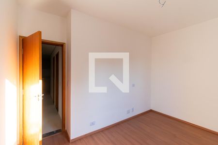 Quarto 2 de apartamento para alugar com 2 quartos, 42m² em Vila Santa Clara, São Paulo