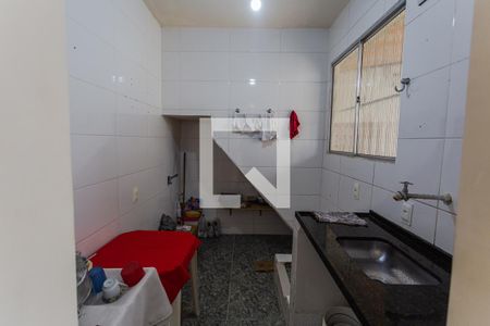 Cozinha/Área de Serviço de casa para alugar com 2 quartos, 300m² em São Lucas, Belo Horizonte