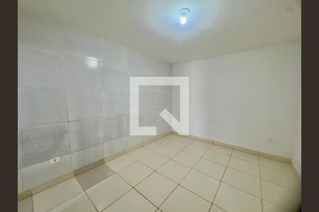 Quarto 2 de casa para alugar com 3 quartos, 90m² em Jardim Valeria, Guarulhos
