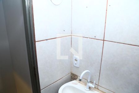 Apartamento 1 - Banheiro do andar superior de apartamento para alugar com 2 quartos, 91m² em Vila Maria, Aparecida de Goiânia