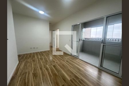 Sala de apartamento para alugar com 3 quartos, 72m² em Jardim Maria Helena, Barueri