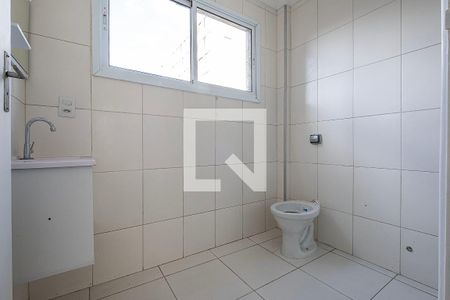 Banheiro de apartamento para alugar com 1 quarto, 60m² em Cerqueira César, São Paulo