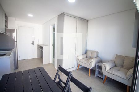 Sala / Quarto - Studio de kitnet/studio para alugar com 1 quarto, 26m² em Santo Amaro, São Paulo