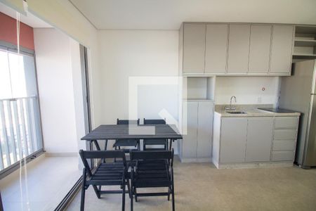 Sala / Quarto - Studio de kitnet/studio para alugar com 1 quarto, 26m² em Santo Amaro, São Paulo