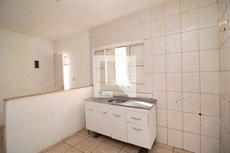 Sala/Cozinha de casa para alugar com 1 quarto, 35m² em Jardim das Oliveiras 2, Guarulhos
