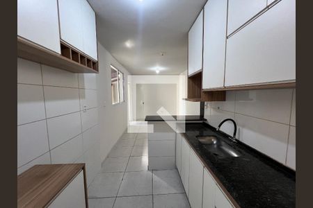 Cozinha de casa para alugar com 2 quartos, 48m² em Bom Sossego, Ribeirão das Neves