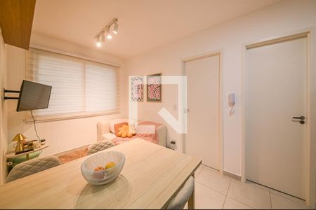Sala de apartamento para alugar com 2 quartos, 34m² em Santo Amaro, São Paulo