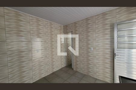 Sala/Cozinha de kitnet/studio para alugar com 1 quarto, 42m² em Jardim Aracare, Itaquaquecetuba