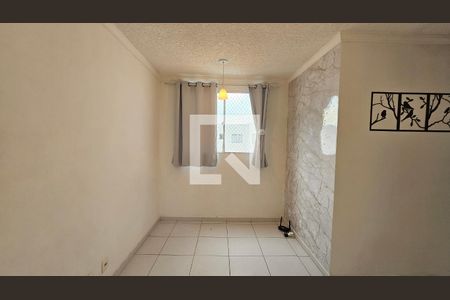 Sala de apartamento para alugar com 2 quartos, 45m² em Vila Avelina, Nova Iguaçu