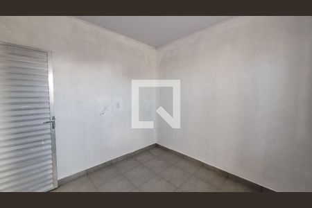 Quarto de kitnet/studio para alugar com 1 quarto, 42m² em Jardim Aracare, Itaquaquecetuba