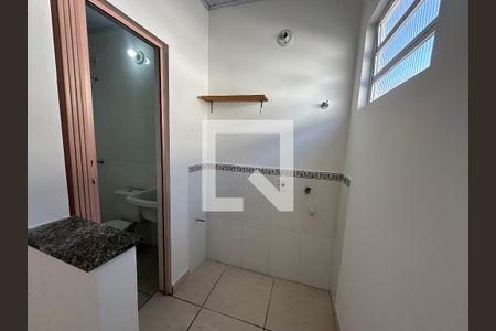 Kitnet de casa para alugar com 1 quarto, 25m² em Parque Sao Vicente, São Vicente