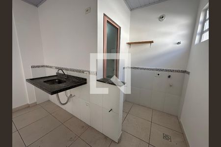 Kitnet de casa para alugar com 1 quarto, 25m² em Parque Sao Vicente, São Vicente
