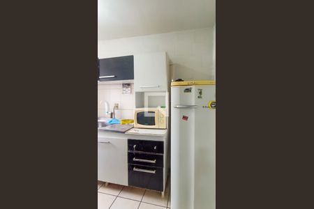 Cozinha/Área de serviço de apartamento para alugar com 2 quartos, 36m² em Cristal, Porto Alegre