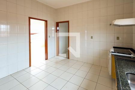 Cozinha de casa para alugar com 2 quartos, 130m² em Jardim Regina, Indaiatuba