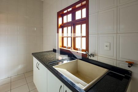 Lavanderia de casa para alugar com 2 quartos, 130m² em Jardim Regina, Indaiatuba