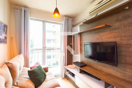 Apartamento para alugar com 2 quartos, 45m² em Olaria, Canoas