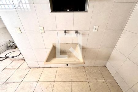 Área de Serviço de casa à venda com 2 quartos, 130m² em Vila Nhocuné, São Paulo