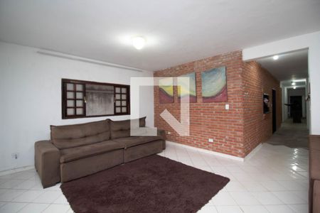 Sala de casa para alugar com 5 quartos, 355m² em Parque Sao Miguel, Guarulhos