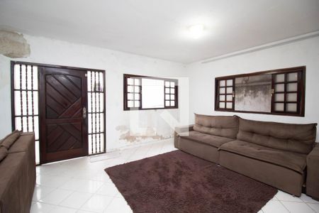 Sala de casa para alugar com 5 quartos, 355m² em Parque Sao Miguel, Guarulhos