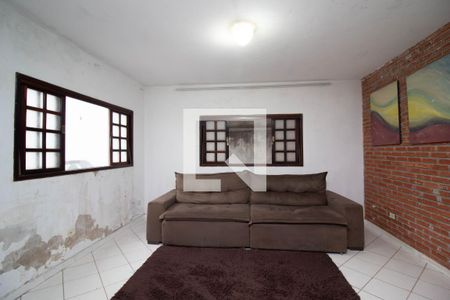 Sala de casa para alugar com 5 quartos, 355m² em Parque Sao Miguel, Guarulhos