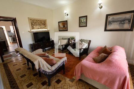 Sala de casa para alugar com 3 quartos, 274m² em Centro, Jacareí