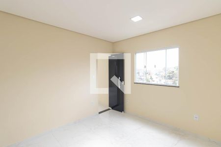 Suíte 1 de casa para alugar com 2 quartos, 65m² em Colubandê, São Gonçalo