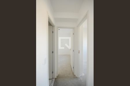 Corredor de apartamento à venda com 2 quartos, 42m² em Vila Jaraguá, São Paulo