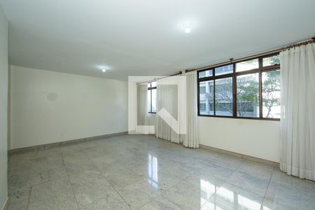 SALA de apartamento para alugar com 3 quartos, 168m² em Santa Lúcia, Belo Horizonte