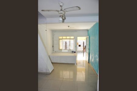 Casa para alugar com 2 quartos, 120m² em Sítio Morro Grande, São Paulo