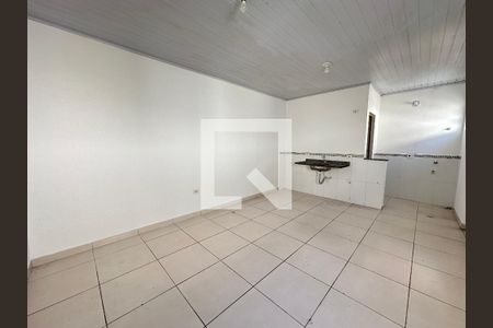 Kitnet de casa para alugar com 1 quarto, 25m² em Parque Sao Vicente, São Vicente