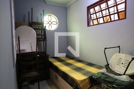 Sala/Quarto de casa para alugar com 3 quartos, 270m² em Santa Tereza, Belo Horizonte