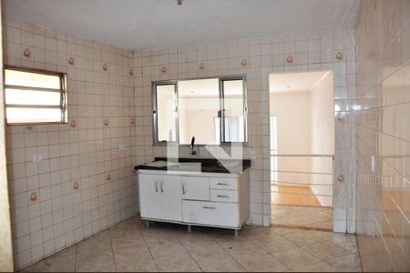 Cozinha de casa à venda com 1 quarto, 140m² em Vila Mirante, São Paulo