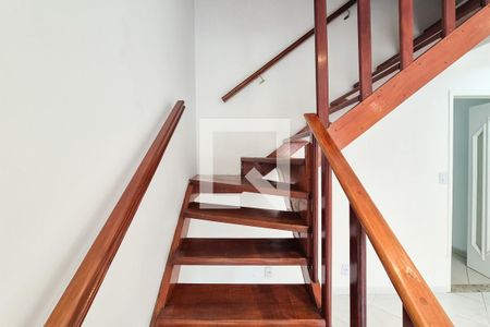 Sala de casa de condomínio para alugar com 2 quartos, 90m² em Nova Petrópolis, São Bernardo do Campo