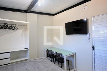 Sala/Quarto de kitnet/studio para alugar com 1 quarto, 39m² em Mangabeiras, Belo Horizonte