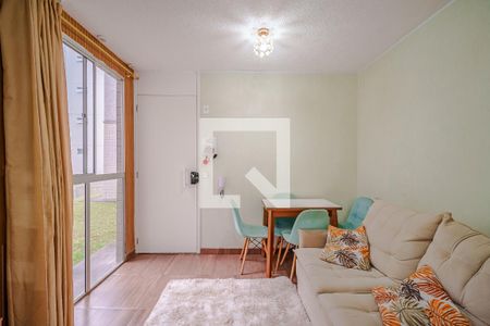 Sala de apartamento para alugar com 2 quartos, 45m² em Jardim Amaralina, São Paulo